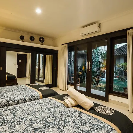 Sari Temuku Villa Seminyak  Exterior photo